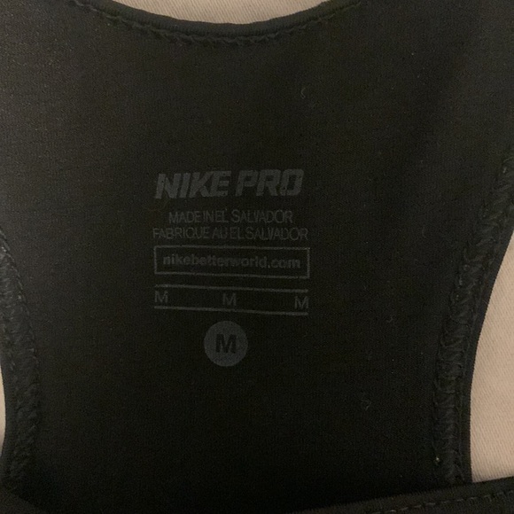 Nike pro athletics top - Picture 2 of 2